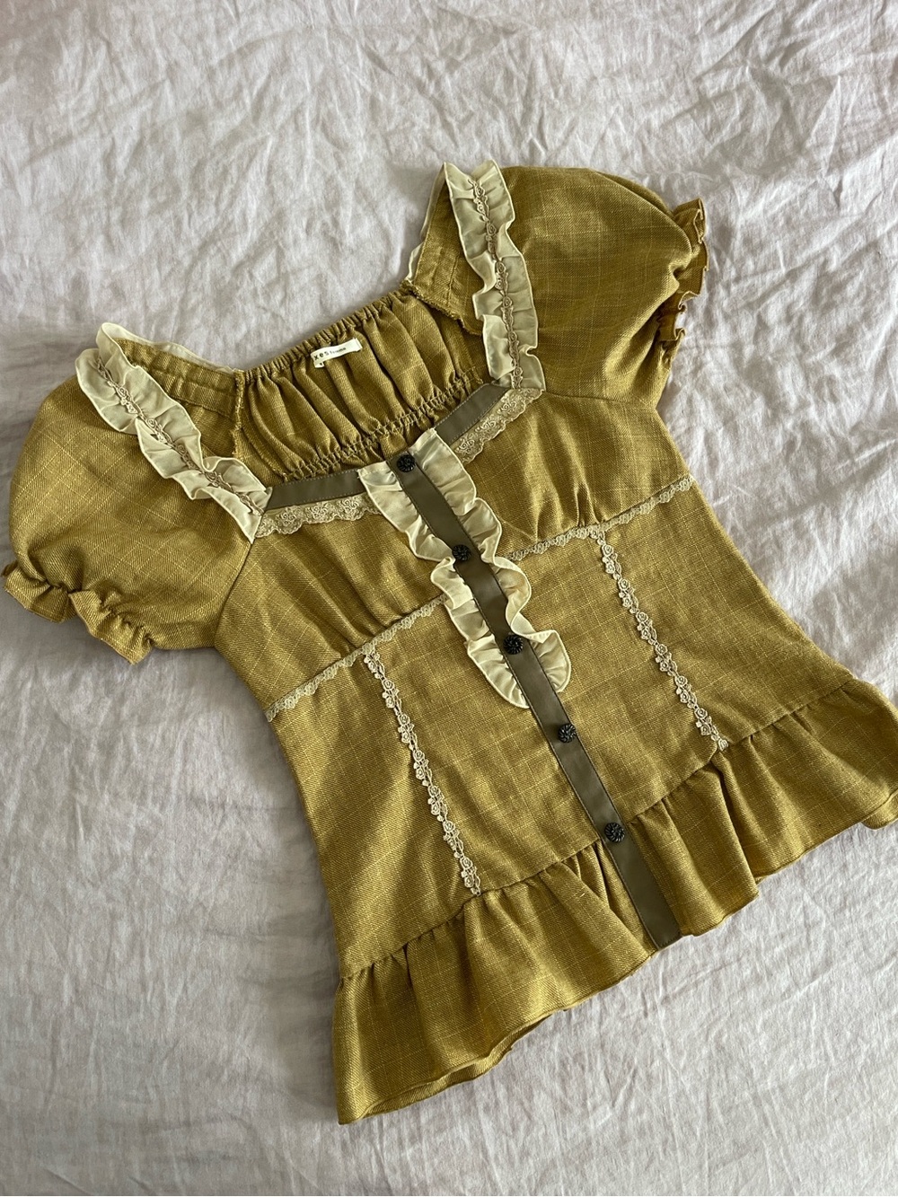 Axes Femme Yellow and Tan Milkmaid Blouse